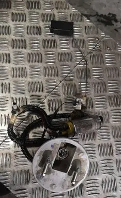 Audi A4 S4 B5 8D In-tank fuel pump