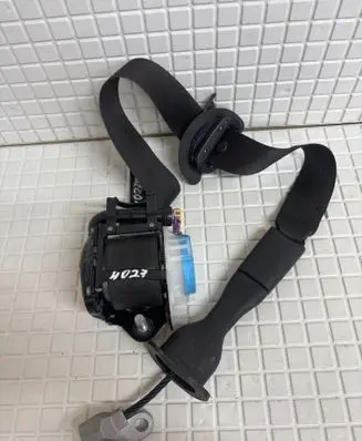 Opel Insignia B Front seatbelt 23465047 118271000000003 T000000003