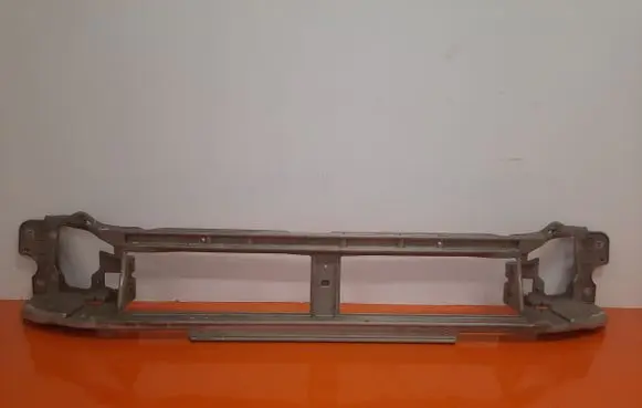 Ford Freestar Front bodywork piece 3F23-8A164-AJ