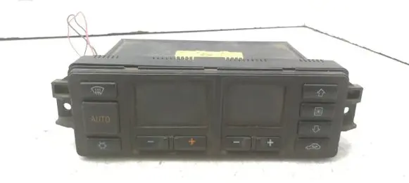 Audi A4 S4 B5 8D Climate control unit 8D0820043H 5HB00650011