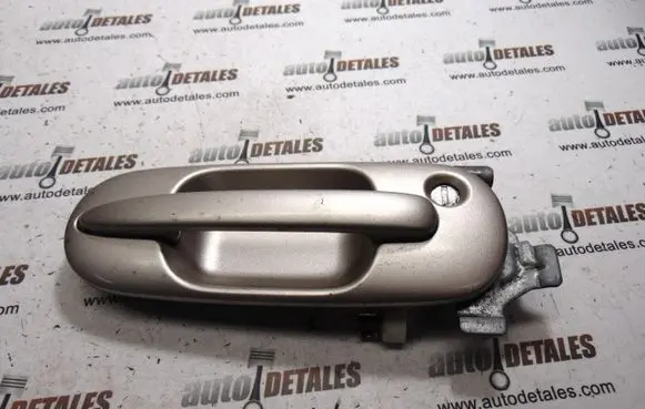Honda CR-V Front door exterior handle