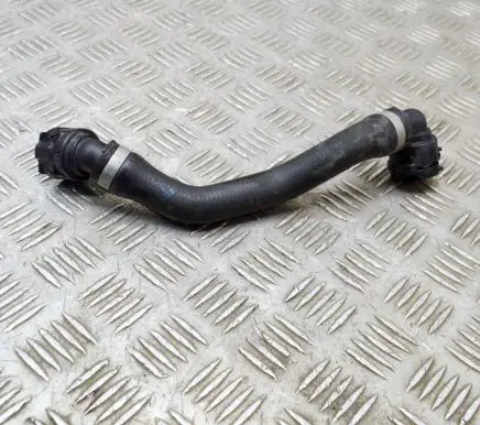 Mercedes-Benz GLC X253 C253 Engine coolant pipe/hose A2135014201