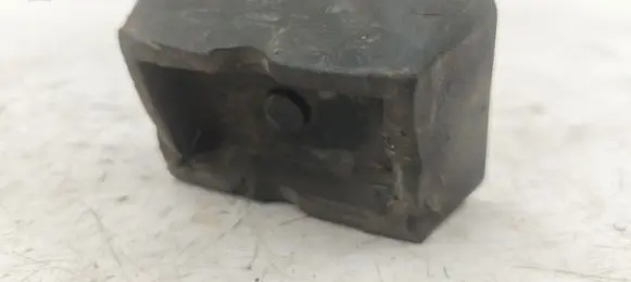 Volkswagen PASSAT B6 Jacking socket point 