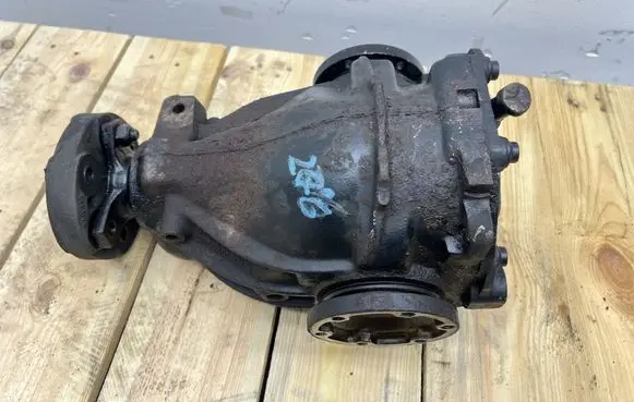 Mercedes-Benz SLK R170 Rear differential 3.27