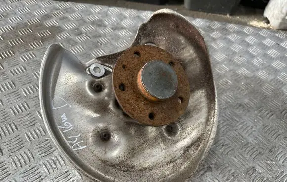 Audi A4 S4 B9 Rear wheel hub 8W0505460C