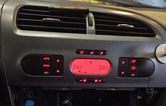 Seat Leon (1P) Climate control/heater control trim IMPRK1553325