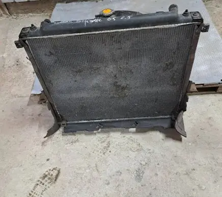 Nissan Pathfinder R51 Radiator set 