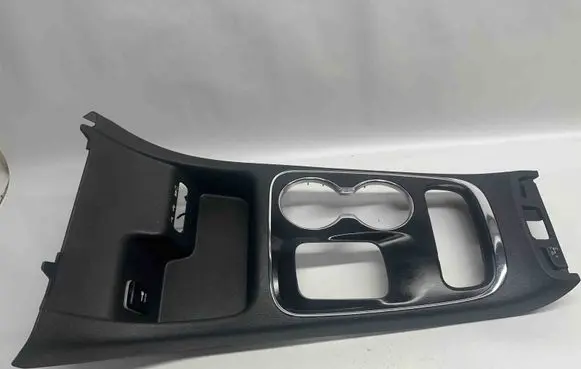 Dodge Durango III Other center console (tunnel) element 6BR151X9AA