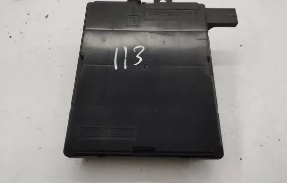 Peugeot 4007 Fan control module 7820A055 CAE501A065