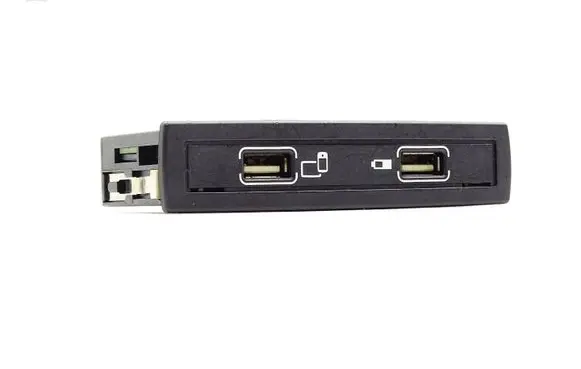 Mercedes-Benz A W176 USB socket connector A1728201700 00153686 1029415037C0