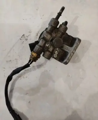 Hyundai Tucson JM Fuel filter housing 