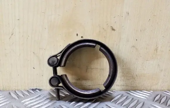 Opel Antara Muffler pipe connector clamp 