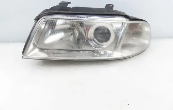 Audi A4 S4 B5 8D Headlight/headlamp 