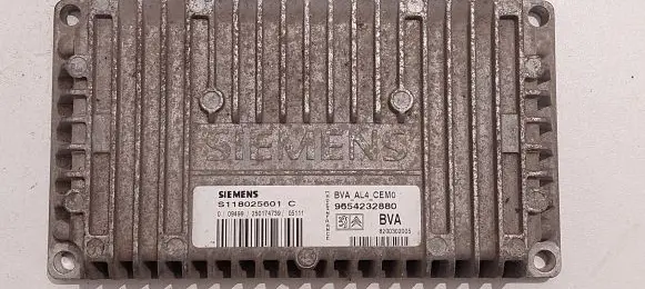 Citroen C5 Gearbox control unit/module 8200302005 9654232880 S118025601C