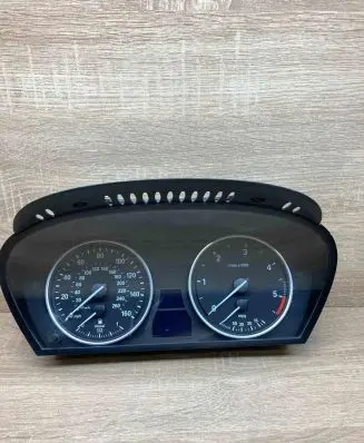 BMW 5 E60 E61 Speedometer (instrument cluster) 9194890 110080398 MPH