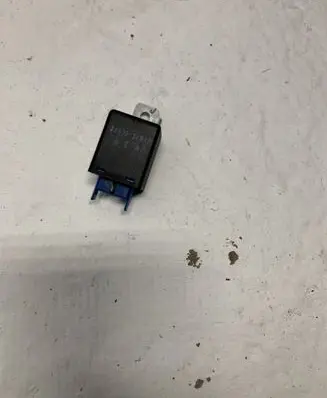 KIA Ceed Other relay 3951027010