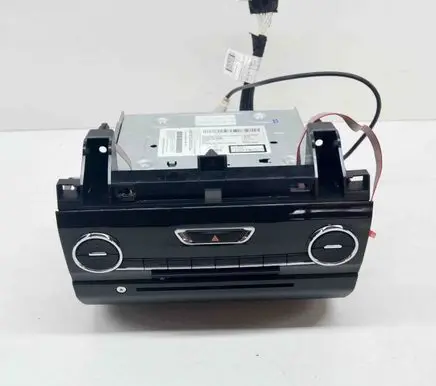 Maserati Ghibli Radio/CD/DVD/GPS head unit 670031059 06700310590