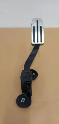 Tesla Model S Accelerator throttle pedal 9F836AA 6PV93337017