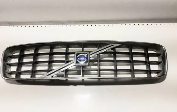 Volvo XC90 Front grill 8620641