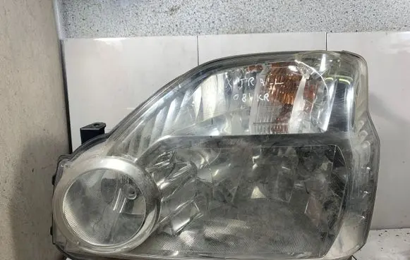 Nissan X-Trail T31 Headlight/headlamp HCP598
