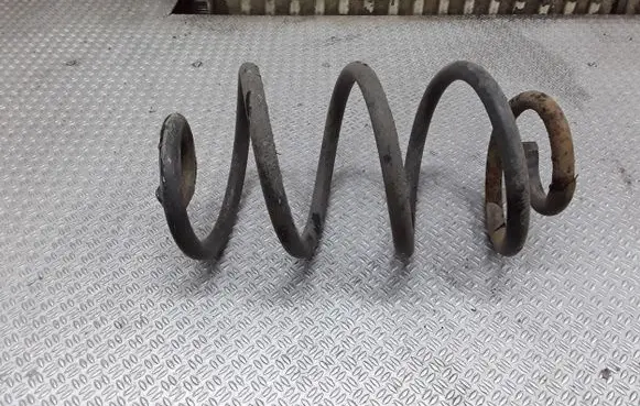 Nissan Note (E11) Rear coil spring