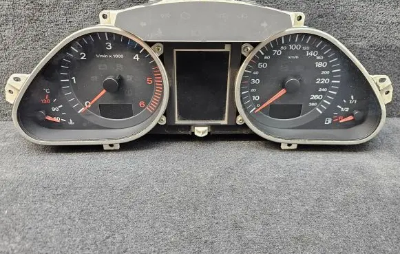 Audi A6 S6 C6 4F Speedometer (instrument cluster) 4F0920931F 4F0910930A 503000732302
