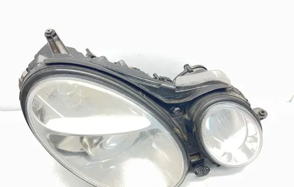 Mercedes-Benz E W211 Headlight/headlamp 15436001 5DV00829000