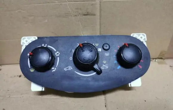 Renault Twingo II Climate control unit