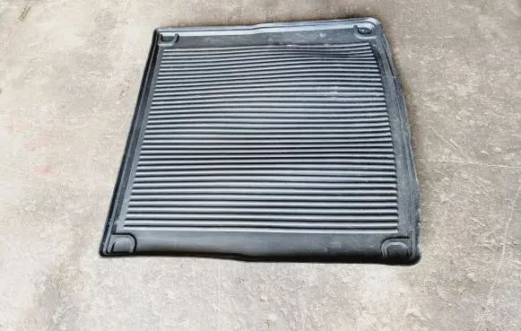 Audi A4 S4 B8 8K Rubber trunk/boot mat liner 8K9061180