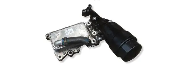 Mercedes-Benz E W212 Oil filter mounting bracket 70586826