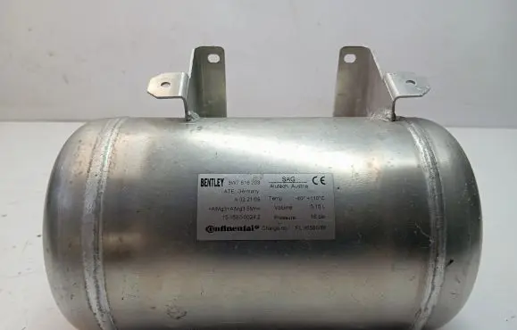 Bentley Continental Air suspension tank/reservoir 3W7616203