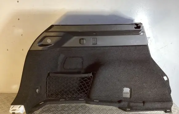 Trunk/boot side trim panel