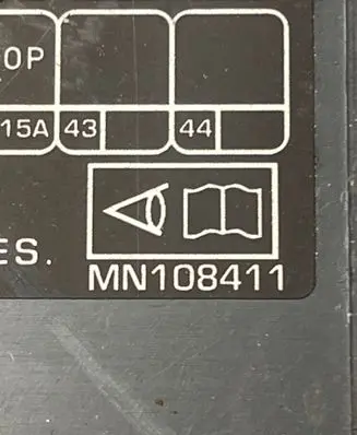 Dashboard lower bottom trim panel