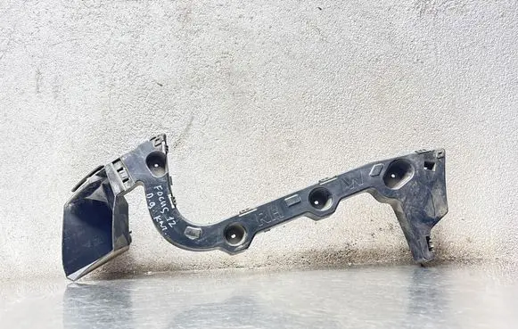 Ford Focus Rear bumper mounting bracket BM51N17E850A
