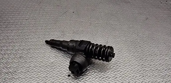 Seat Altea Fuel injector 038130073AG