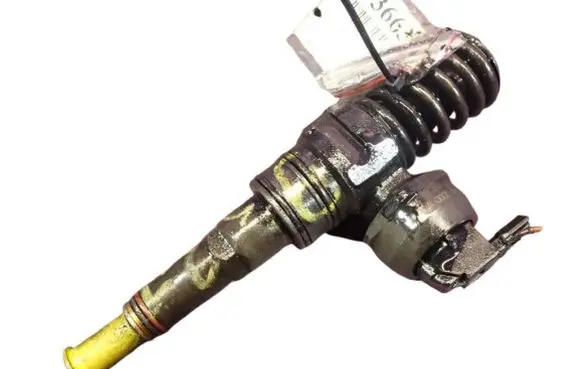 Fuel injector
