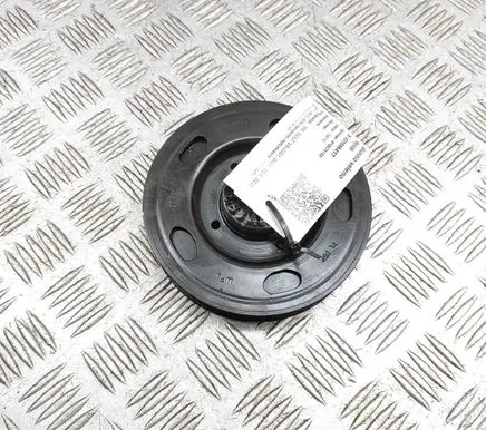 Volkswagen Golf VII Crankshaft pulley 06H105243K