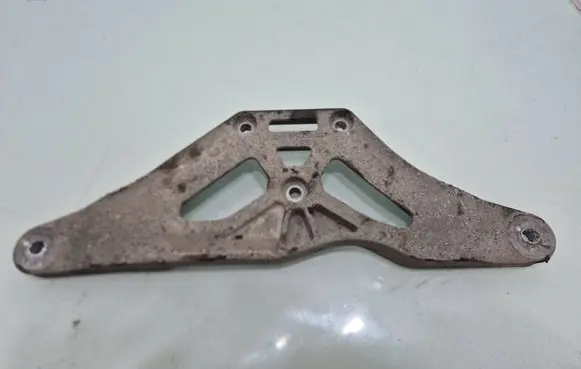 Audi A6 S6 C6 4F Rear differential/diff mount bracket 4F0599287