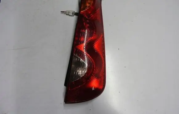 Nissan Note (E11) Rear/tail lights
