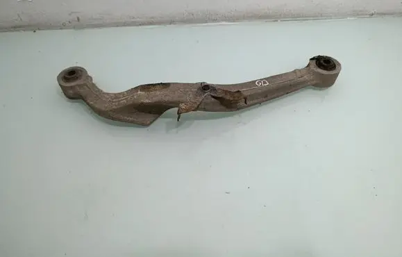 Nissan Qashqai Rear control arm