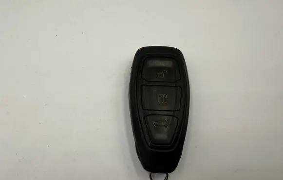 Ford Kuga I Ignition key/card 7S7T15K601EC
