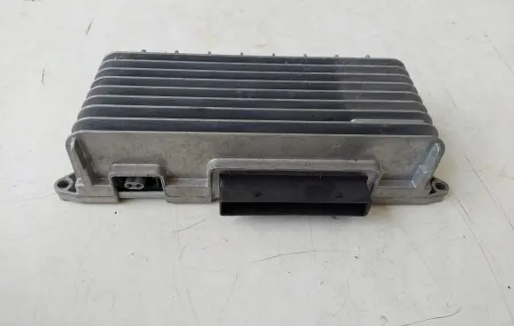Audi A6 S6 C6 4F Sound amplifier 4F0910223H