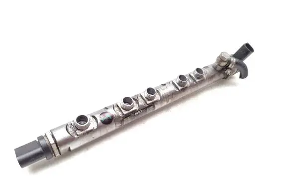 BMW 1 E81 E87 Fuel main line pipe 7809129 0445214184