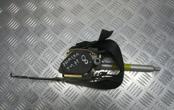 Nissan Primera Front seatbelt