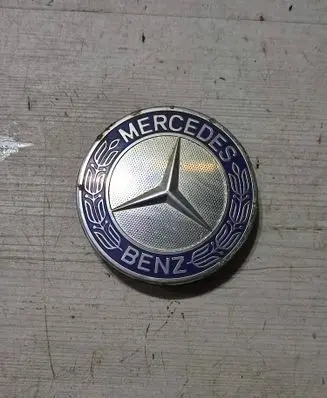 Mercedes-Benz GLA W156 X156 Original wheel cap A1714000125