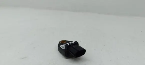 Dodge Caliber Airbag deployment crash/impact sensor P68056160AA 39754C TWBQE2070BA316