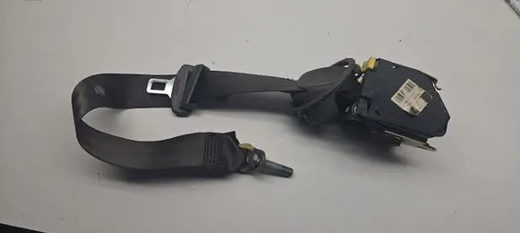 Audi A8 S8 D2 4D Rear seatbelt 000090H