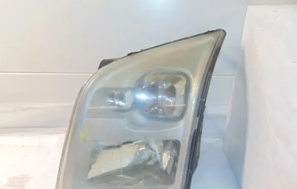 Ford Transit Headlight/headlamp 1537774 6C1113W030CD 6C1113W030