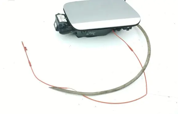 Audi Q2 - Fuel tank cap 81A809906