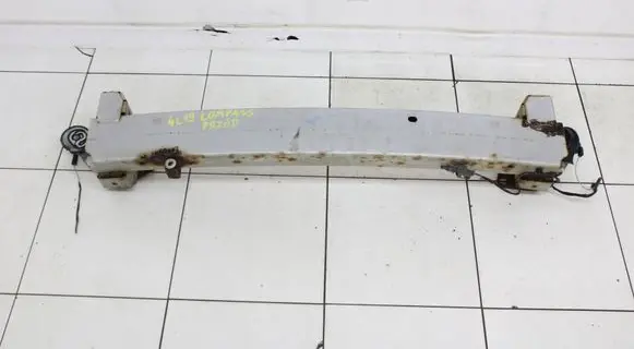 Jeep Compass Quarter panel pressure vent 